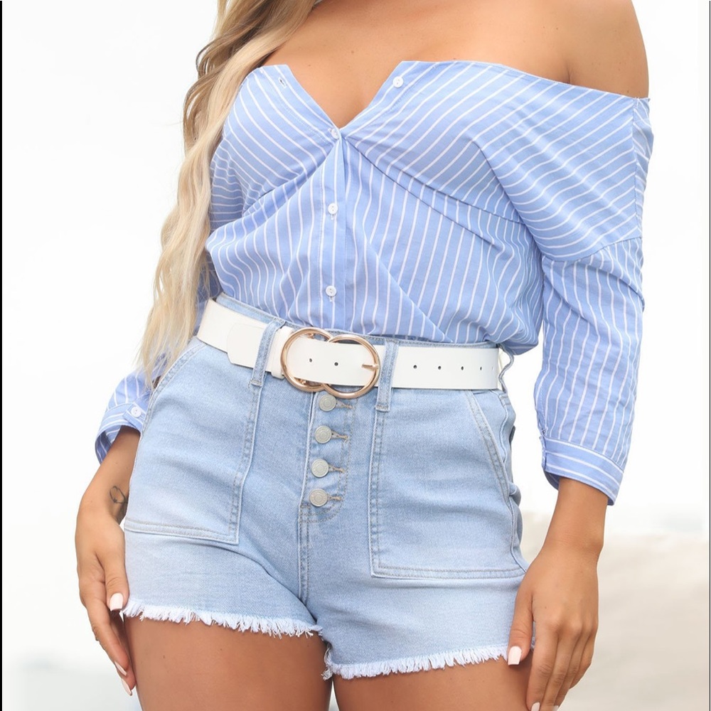 Off the Shoulder Came Close Top-Fashion Nova